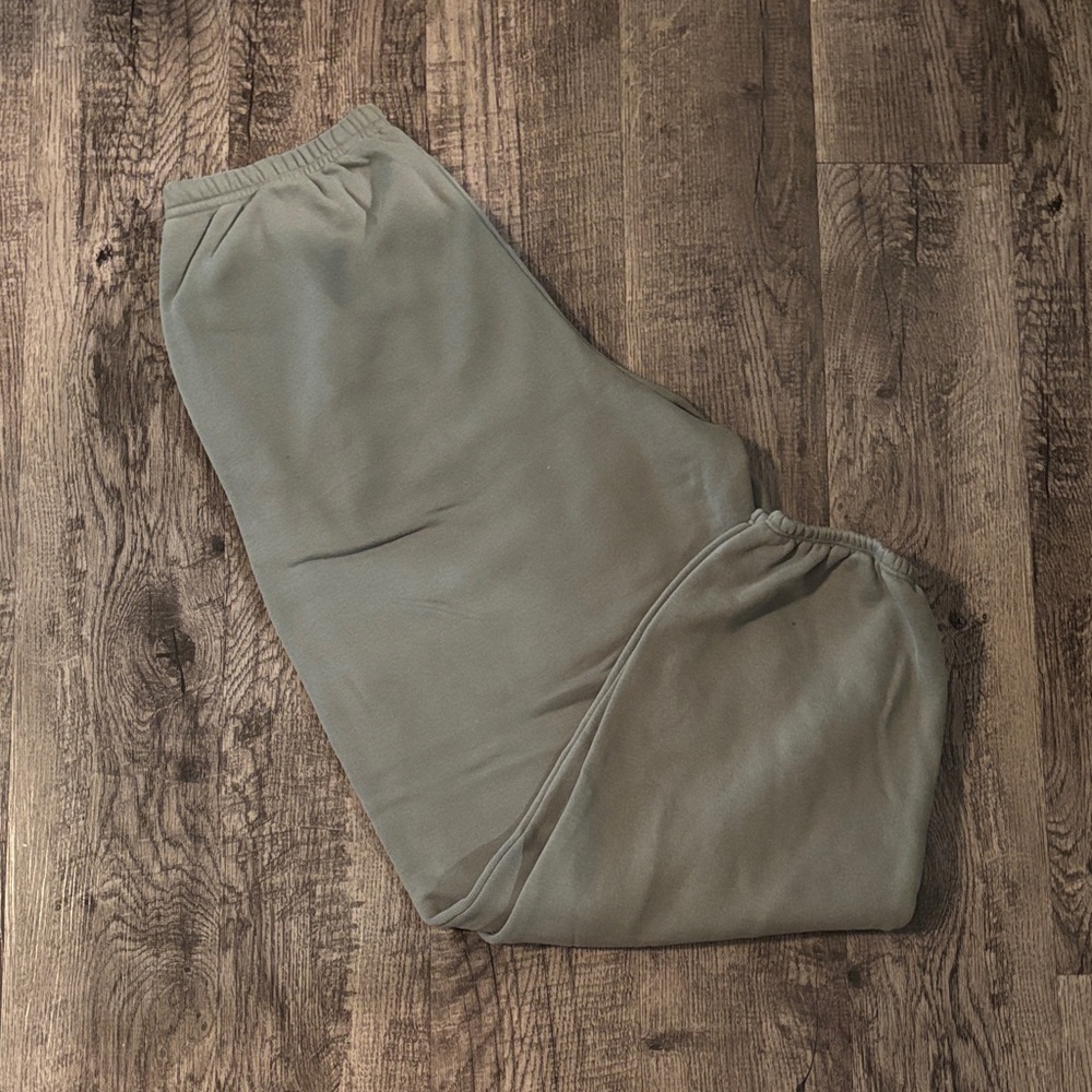 Abercrombie & Fitch Oversized Jogger Sweatpants - Green - Size Medium